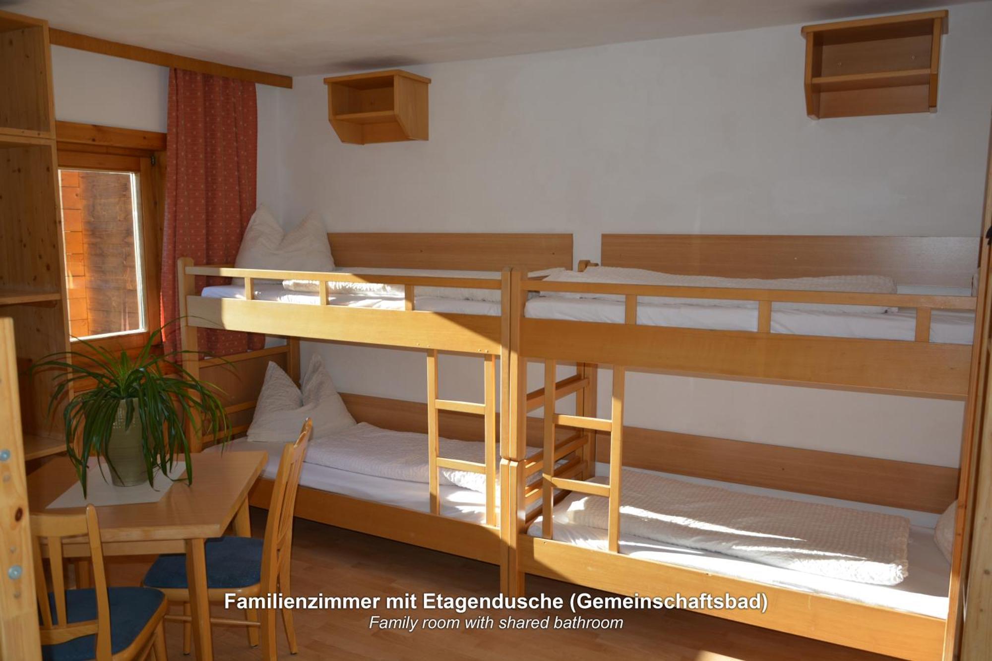 Ski In-Ski Out - Gaestehaeuser Saalbach-Hinterglemm - Wallegghof Christianhof Екстер'єр фото